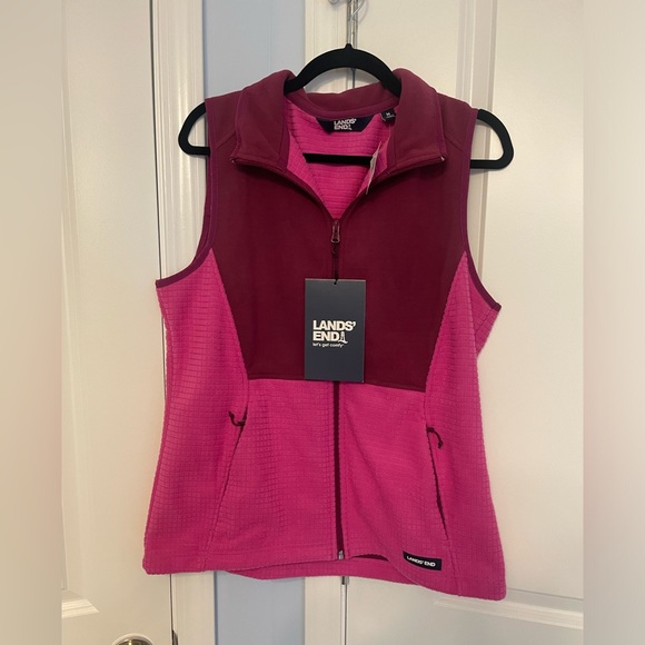 NWT Lands’ End Pnk Grid Fleece Vest - Picture 8 of 10